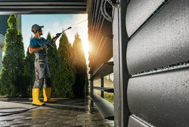 Best Animal Enclosure Cleaning  in Provo, UT